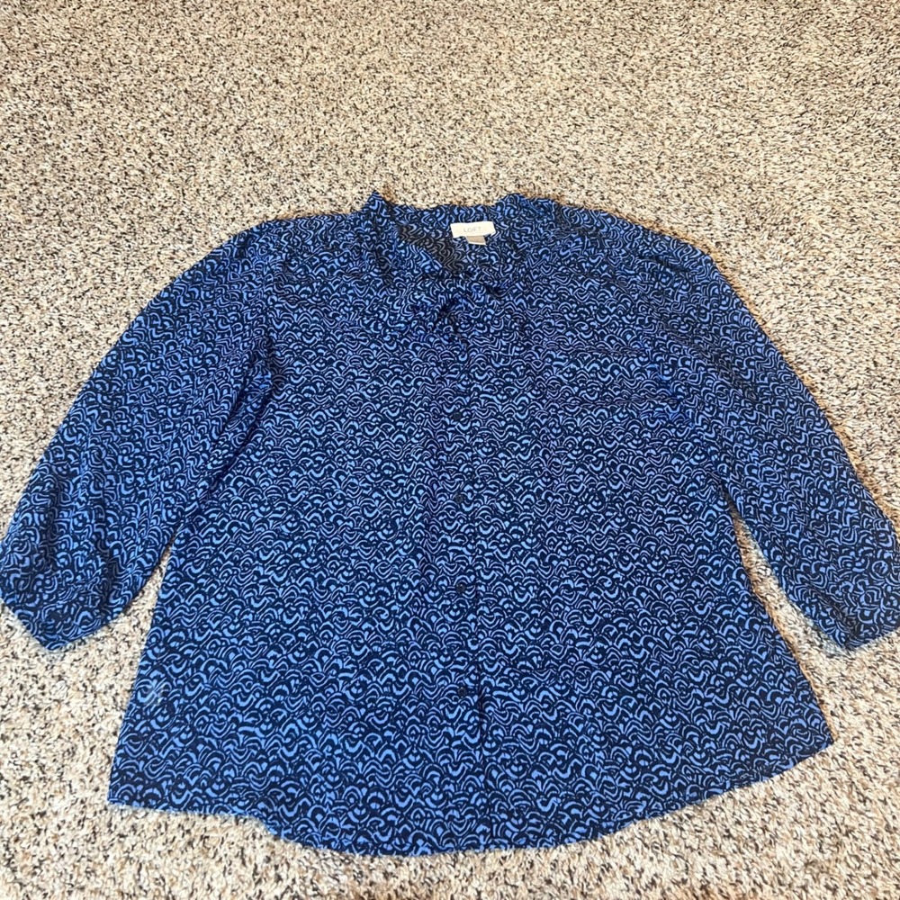 LOFT‎ Blue Black Patterned Button Up Shirt Women's Size L 3/4 Sleeve